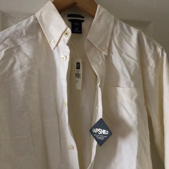 New Gap kids shirt - Picture 3 of 6